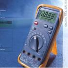 直流電壓； 交流電壓；直流電流；交流電流；電阻;帶蜂鳴器通斷測試;二極管測試;晶體管hFE測試. RS232C串行通訊接口．

