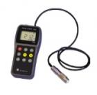 本儀器采用了渦流測厚法，它能快速、無損傷、精密地測量非磁性金屬基體上非導電覆蓋層的厚度(如銅、鋁、鋅、錫等基體上的:琺瑯、橡膠、油漆、塑料層等)．