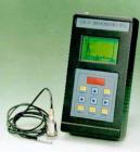 主要有振動(dòng)測(cè)量、時(shí)域波形顯示，功率譜分析、故障自動(dòng)分析四大功能; 測(cè)量參數(shù):位移、速度、加速度信號(hào)的有效值、單峰值和峰峰值共九個(gè)參數(shù).測(cè)量范圍:位移：0.03-30mm 速度：0.03-1000mm/s 加速度：0.03-1000m/s2 . 
