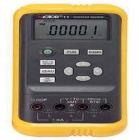 VICTOR11  過(guò)程信號(hào)校驗(yàn)儀. 6 位LCD顯示，輸出現(xiàn)場(chǎng)所有電類過(guò)程信號(hào)，面板自動(dòng)校準(zhǔn),操作簡(jiǎn)單，冷端溫度自動(dòng)補(bǔ)償，電阻模擬輸出時(shí)可選兩線制/三線制/四線制接法，自動(dòng)斷電用戶自行設(shè)定。電池高于6.8V時(shí)，20mA最大負(fù)載1KΩ；電池在5.8V～6.8V之間，20mA最大負(fù)載700Ω。
