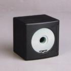  HS6028A型多功能聲校準器主要適用于1/2英寸和1英寸測試傳聲器和聲學(xué)測量儀器，用來對它們進行聲壓靈敏度校準。聲壓級： 94dB和114dB（以2×10-5Pa為參考）,聲壓級精度： ±0.3dB(20℃±5℃),頻 率： 1000Hz±2%,諧波失真： ≤ 1 %
