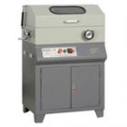 QG-4型多能切割機(jī)，主要是用來切割圓柱體和多角形及有凸凹等不規(guī)則型材的試樣，最大切割截面：φ65mm.轉(zhuǎn)速：2800r/min.砂輪片規(guī)格：250×1.5×32mm.電動機(jī)：YSR 7132 1.1kW 380V 50Hz

 
