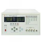 TH2810B    LCR數(shù)字電橋  四個測試頻率點，最高至10kHz, 30Ω 、100Ω兩種不同信號源輸出阻抗可使儀器測量結(jié)果與眾多LCR結(jié)果相一致，同時也能適應(yīng)陶瓷電容器對測量電平的要求