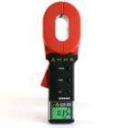 ETCR2000C(多功能型)  鉗形接地電阻測試儀 在測量有回路的接地系統(tǒng)時，不需斷開接地引下線，不需輔助電極，除能測接地電阻外,還能測量接地系統(tǒng)的泄漏電流和中性線電流。電阻量限: 0.01-1000(Ω)  量限: 0-20（A）


