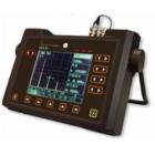 USM 33 超聲探傷儀為GE檢測科技最新推出的一款功能實用先進(jìn)，價格貼近中國用戶的通用型超聲波探傷儀。它秉承KrautKramer USM系列一貫精巧結(jié)實的設(shè)計風(fēng)格和優(yōu)良可靠的內(nèi)在品質(zhì)，具有中文/英文操作界面，操作直觀簡便。專利彩色半跨距顯示技術(shù)使缺陷定位更容易。