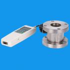 功 能：
HF法蘭式系列推拉力計(jì)是一種高精度小型便攜式拉力、壓力測(cè)試儀器。廣泛應(yīng)用于高低壓電器、電子、五金制鎖、汽車配件、打火機(jī)及點(diǎn)火裝置、制筆、輕工、建筑、漁具、紡織、化工、機(jī)械、IT等行業(yè)和科研機(jī)構(gòu)作拉壓負(fù)荷、插拔力測(cè)試、破壞性試驗(yàn)等，是數(shù)字型的新一代拉壓力測(cè)試儀器。
