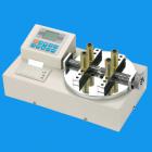 功 能：
ANL-P瓶蓋扭矩測(cè)試儀是為測(cè)試和檢測(cè)各種瓶蓋開合扭矩而設(shè)計(jì)制造的一種智能化多功能計(jì)量?jī)x器.專用于檢測(cè)各種瓶蓋、燈頭等產(chǎn)品的開合扭矩。裝夾方便、快速，附有USB串口輸出，可將數(shù)據(jù)傳送至電腦做分析、打印等相關(guān)處理。
