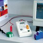 產(chǎn)品描述 

ISOLAB防雷器老化測(cè)試儀,是用于絕緣電阻和防雷器性能測(cè)試的儀表。

使用選擇開(kāi)關(guān)調(diào)整待檢測(cè)模塊的類型，插入防雷模塊，自動(dòng)進(jìn)行測(cè)量程序。

可顯示壓敏電阻在1mA或3mA下壓敏電阻的讀數(shù)。通過(guò)對(duì)照公差范圍表，查看防雷模塊是否老化，如果測(cè)試值超出公差范圍，或者超出產(chǎn)品出廠值的10%，則該防雷器需要予以更換。

對(duì)于非OBO產(chǎn)品則將防雷模塊置于引線之間，使用選擇開(kāi)關(guān)調(diào)整到檢測(cè)模塊類型，則可檢測(cè)出壓敏電壓值，并知道該防雷模塊是否老化。